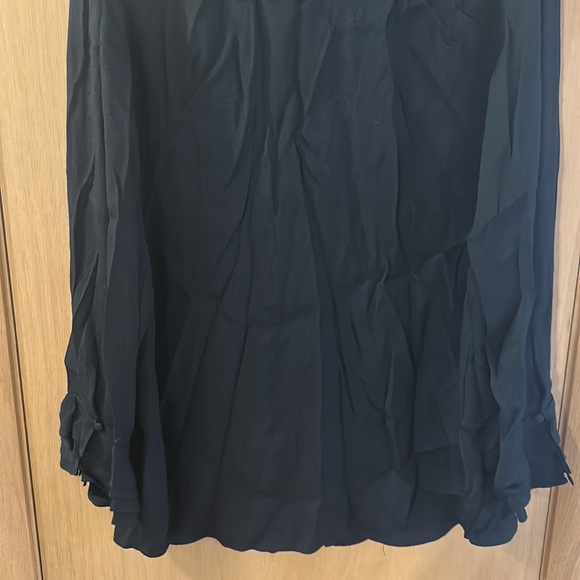 Soft Surroundings Button Down Poet Blouse Ruffle Cuffs Black Size XL - Picture 11 of 11